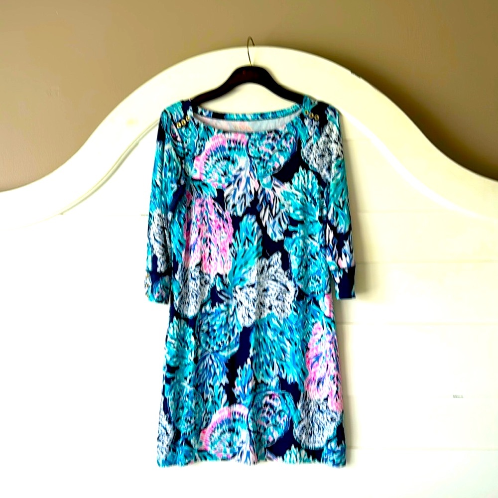 Lilly Pulitzer size M.  EUC.